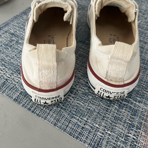 FIRM PRICE Converse white slip on sneakers size 7 - Picture 3 of 8